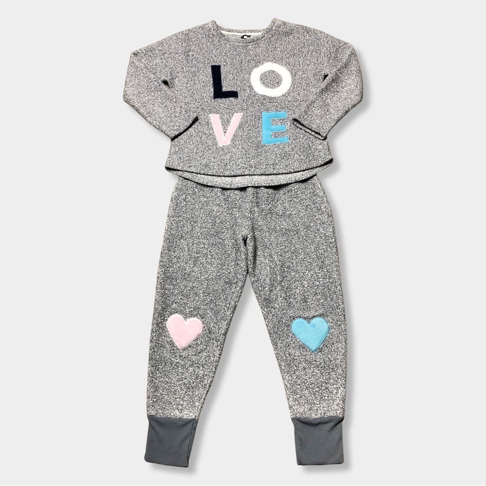 Jaclyn Intimates Fuzzy Warm Grey Love Heart 2pc Pajama Sleep Top Shirt Pants Set